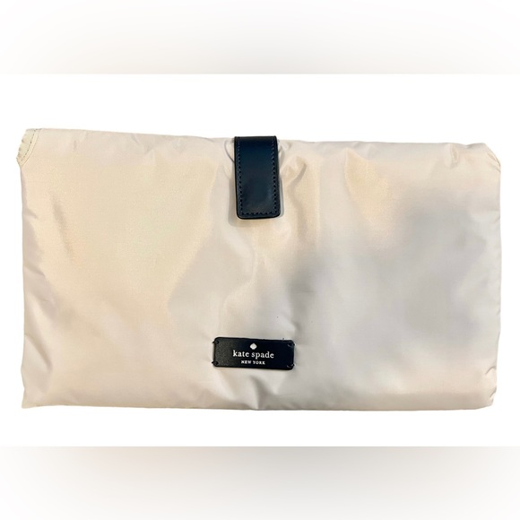 Kate Spade New York nightcap garden vine diaper bag - Picture 3 of 9